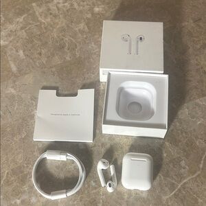 Apple White Bluetooth Earbuds with Case